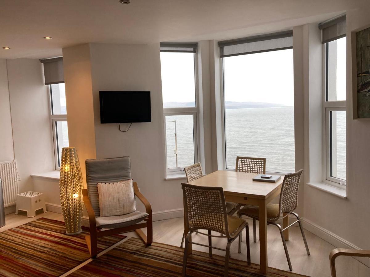 Marine Terrace Apartments Criccieth Exterior foto