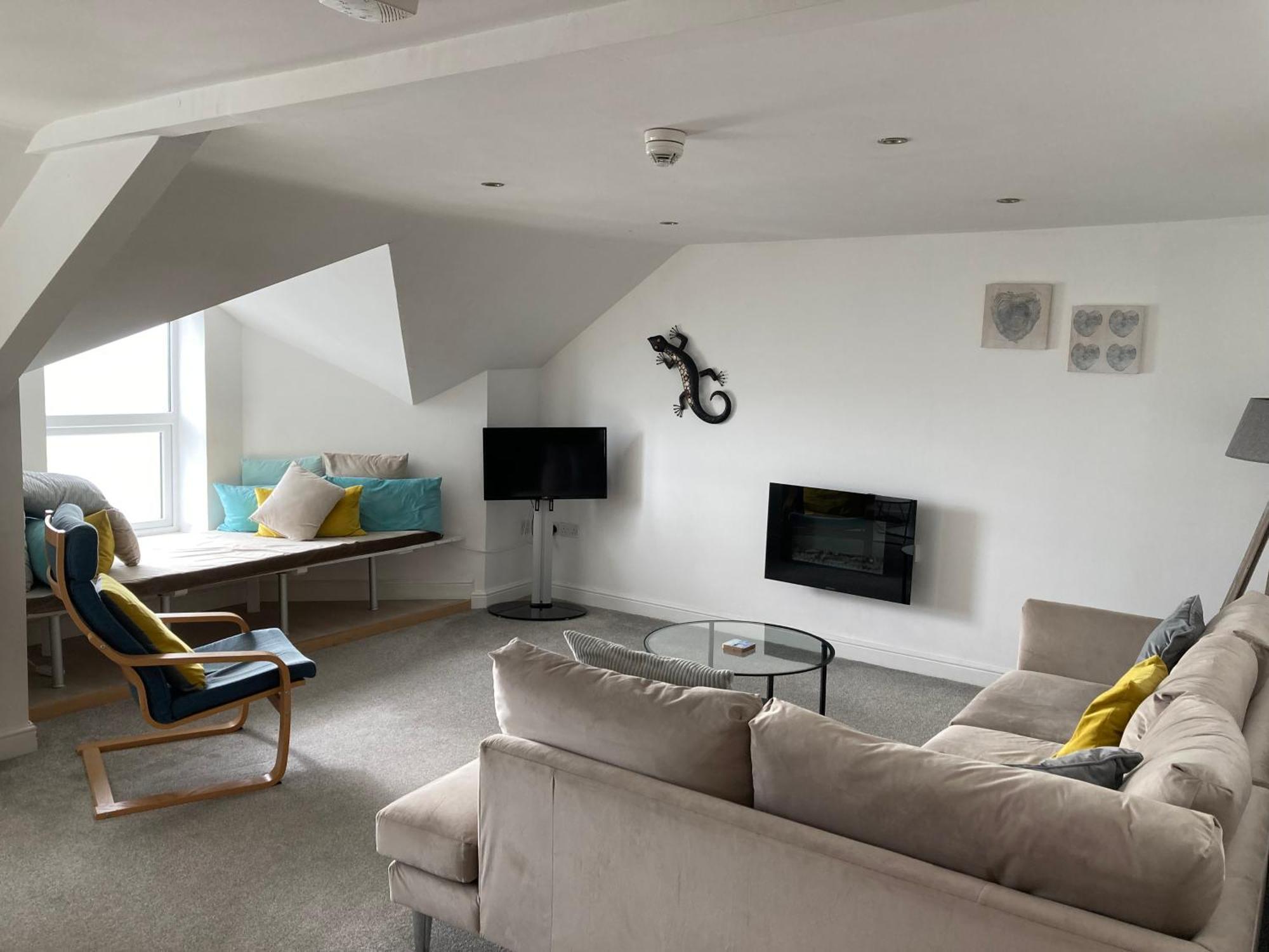 Marine Terrace Apartments Criccieth Exterior foto